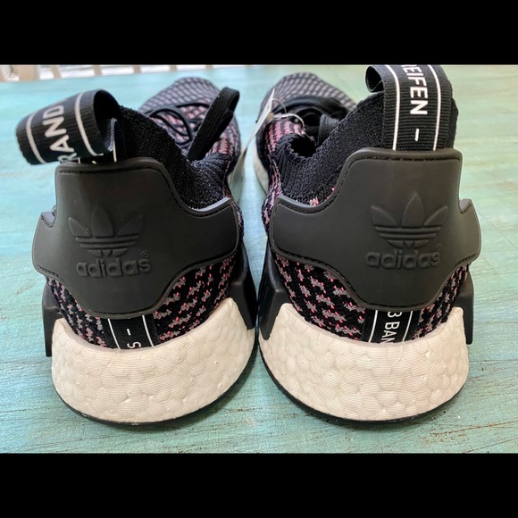 ADIDAS NMD R1 STLT PRIMEKNIT SOLAR PINK  (13) - Picture 9 of 12